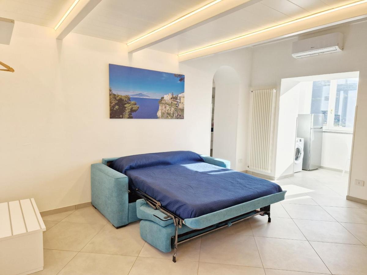 Ferienwohnung Savarese Luxury Palace Vico Equense Exterior foto