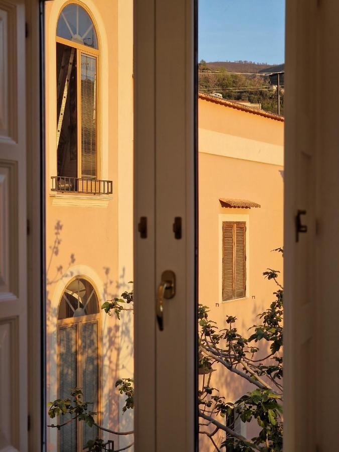Ferienwohnung Savarese Luxury Palace Vico Equense Exterior foto