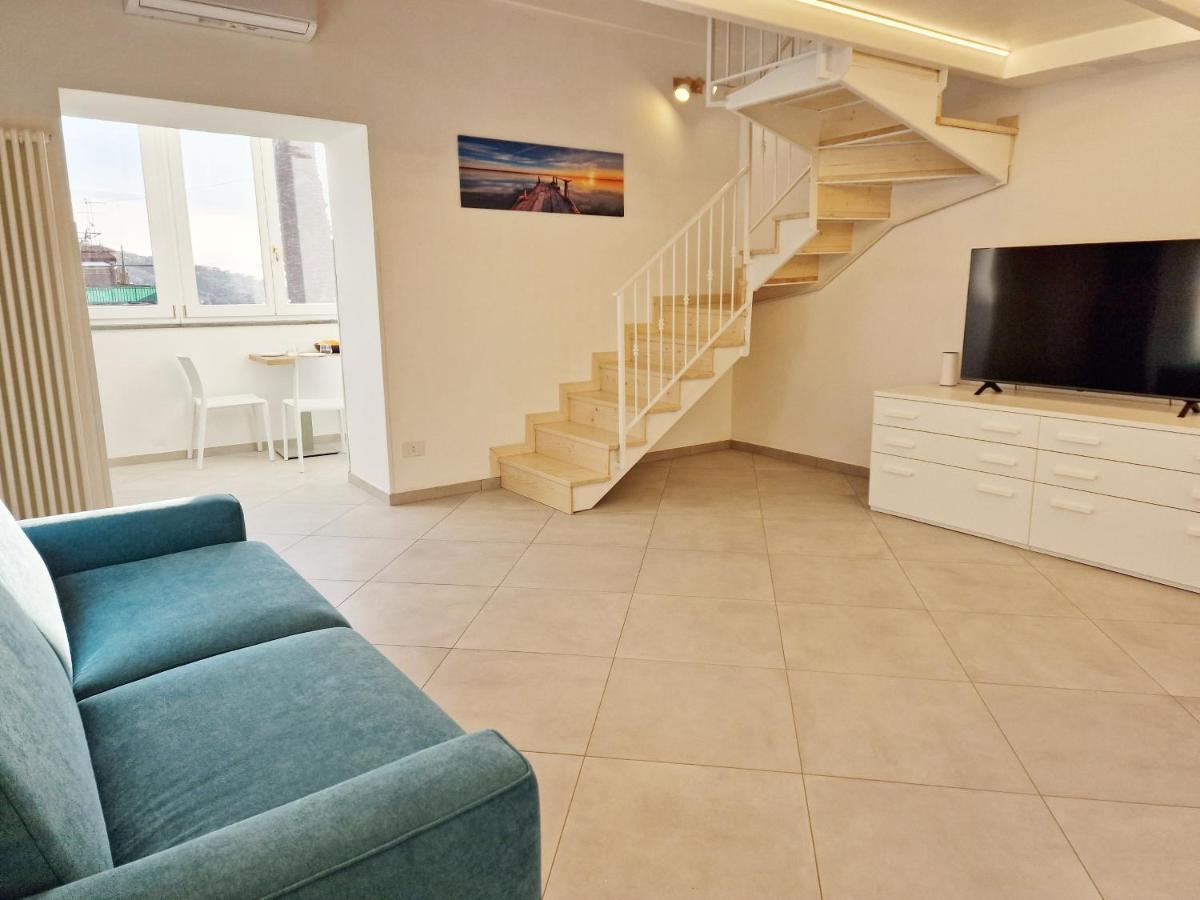 Ferienwohnung Savarese Luxury Palace Vico Equense Exterior foto